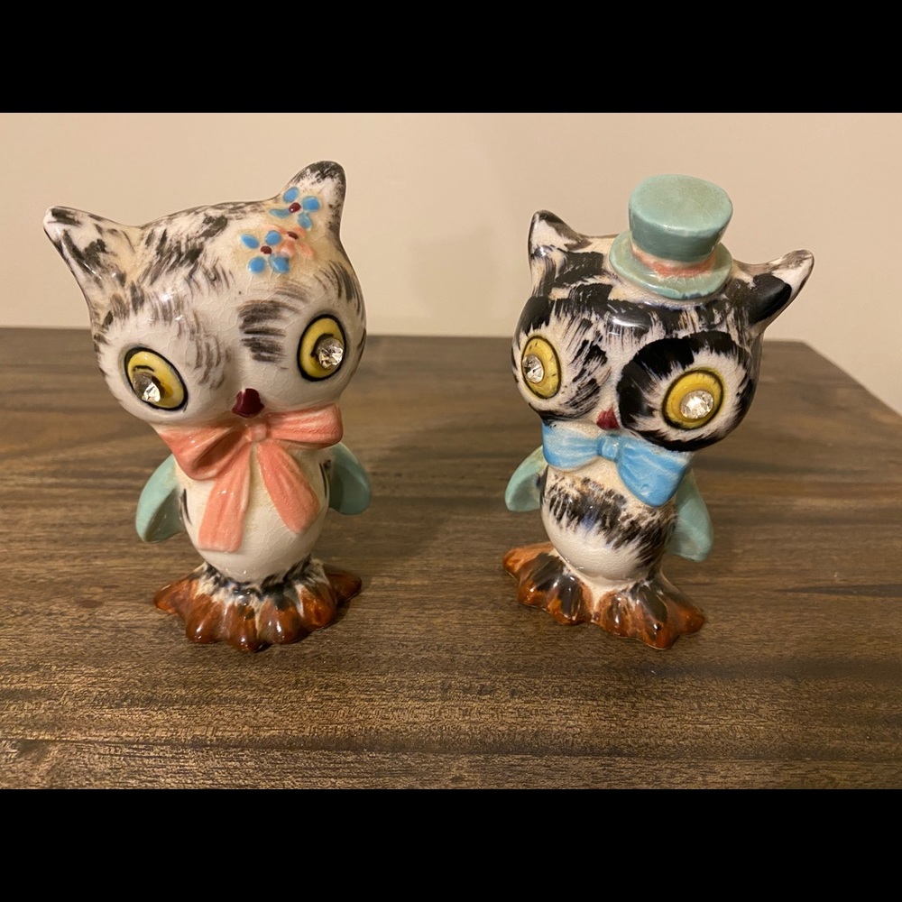 Norcrest Owl Salt and Pepper Shakers Vintage
